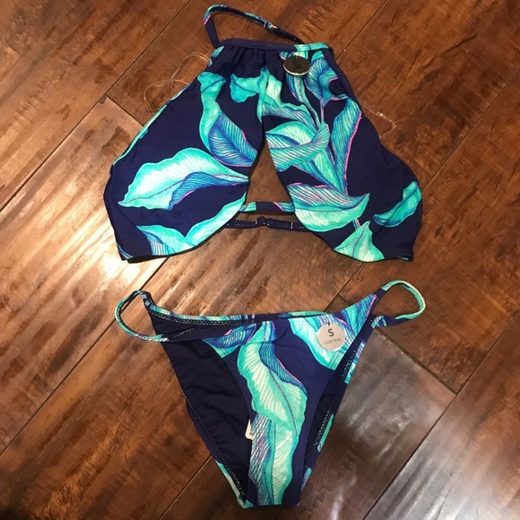 TROPICAL BIKINI - Picture 2 of 4